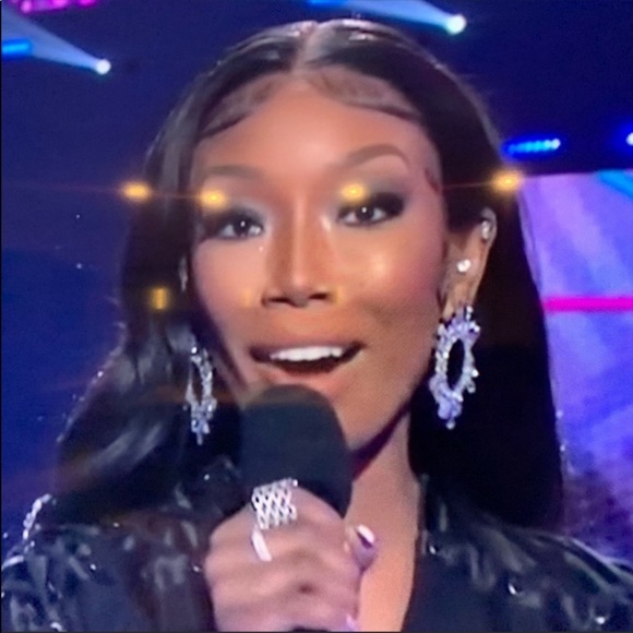 Amina Muaddi *As seen on Kyle Richards* BEGUM CRYSTAL EMBELLISHED EARRINGS shoes - Picture 5 of 12